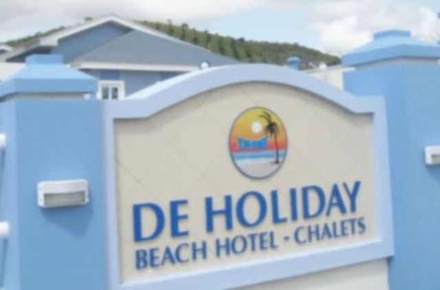 De Holiday Beach Hotel Kokrobite Ngoại thất bức ảnh